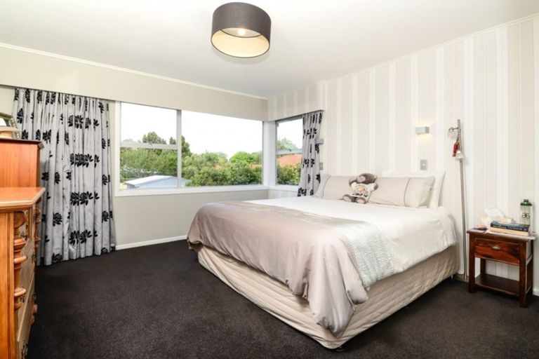 Photo of property in 145 Victoria Street, Cambridge, 3434