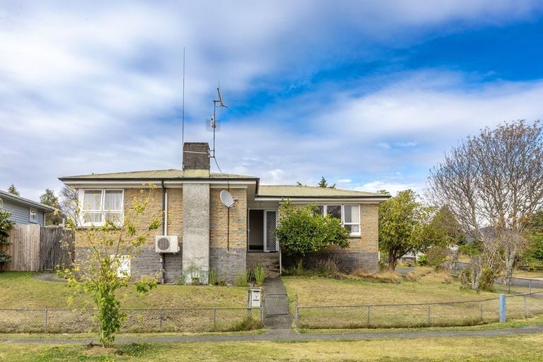 Photo of property in 7 Rangipoia Place, Turangi, 3334