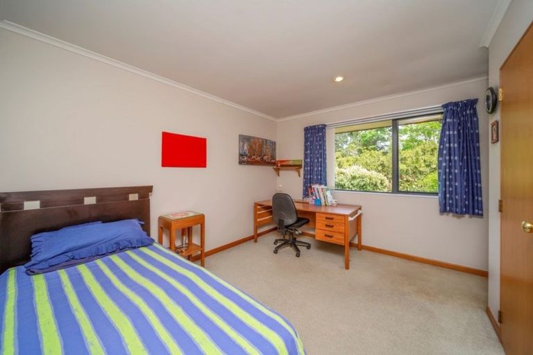 Photo of property in 7 Rimu Street, Strandon, New Plymouth, 4312