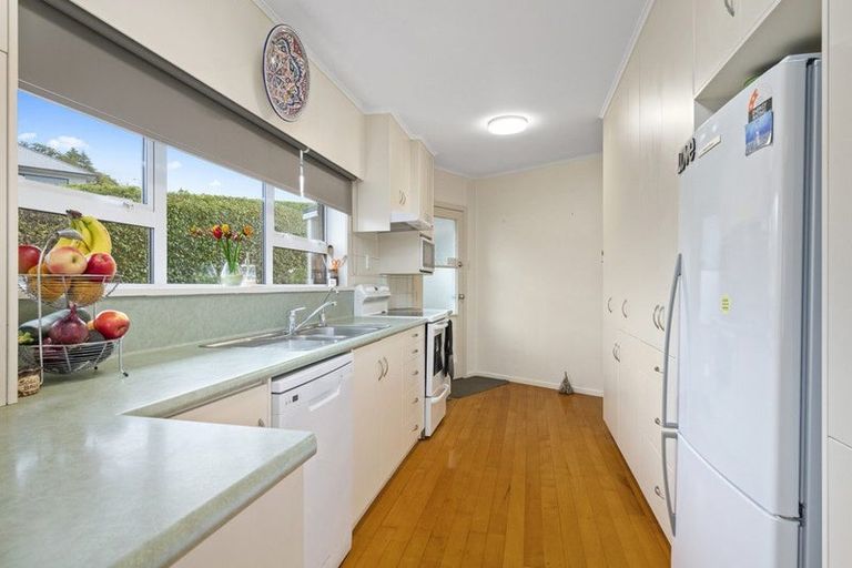 Photo of property in 41 Anzac Road, Pukekohe, 2120