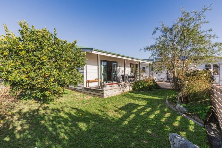 Photo of property in 5 Laws Place, Pirimai, Napier, 4112