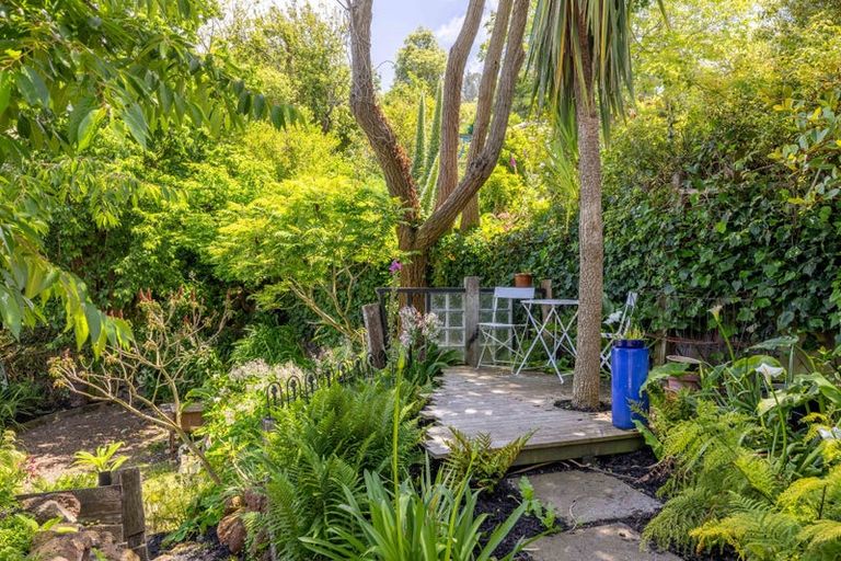 Photo of property in 55 Canterbury Street, Lyttelton, 8082