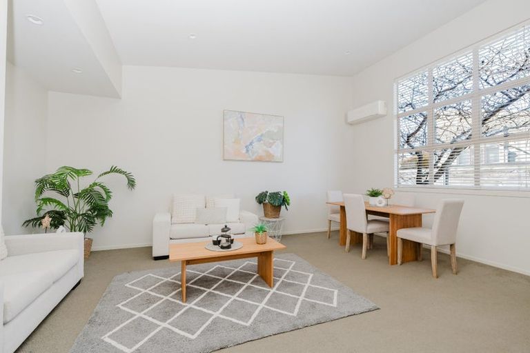 Photo of property in 6a Gazeley Avenue, Silverdale, Hamilton, 3216