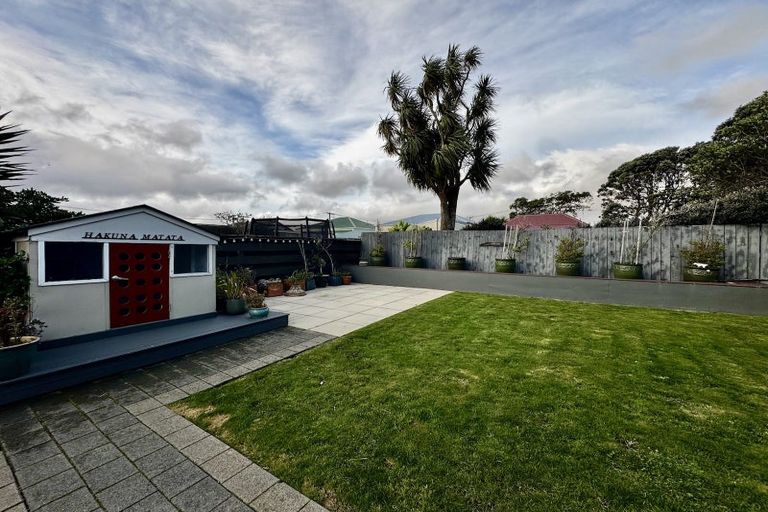 Photo of property in 18 Cuba Street, Petone, Lower Hutt, 5012