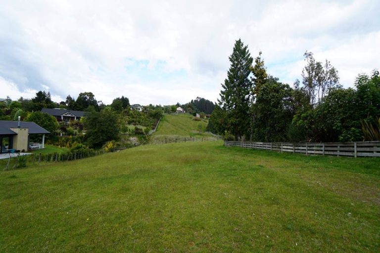 Photo of property in 1/235 Mapara Road, Acacia Bay, Taupo, 3385