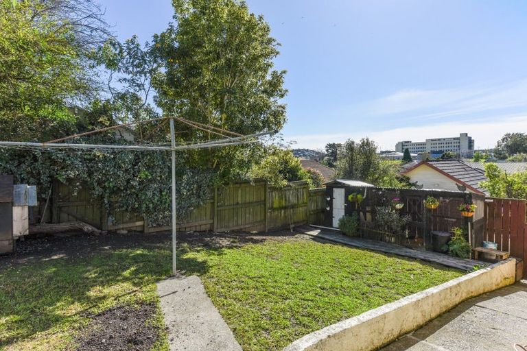 Photo of property in 121 Waimea Road, Nelson South, Nelson, 7010