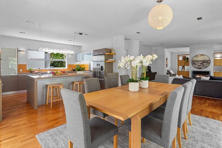 Photo of property in 33 Oak Manor Drive, Albany, Auckland, 0632