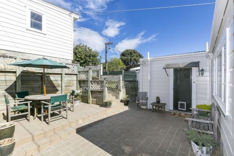 Photo of property in 40 Tiber Street, Island Bay, Wellington, 6023