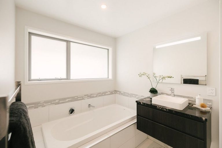 Photo of property in 12 Serenity Crescent, Kelvin Grove, Palmerston North, 4414