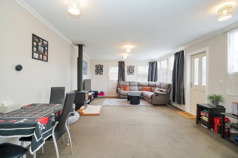 Photo of property in 121 Pomona Street, Strathern, Invercargill, 9812