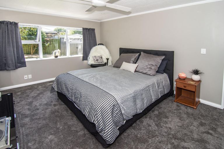 Photo of property in 8a Tararua Street, Masterton, 5810