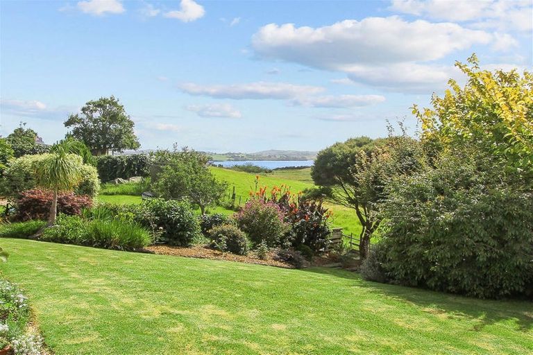 Photo of property in 48 Wharf Road, Clarks Beach, Pukekohe, 2679