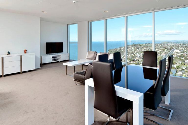 Photo of property in Sentinel Apartments, 2603/3 Northcroft Street, Takapuna, Auckland, 0622