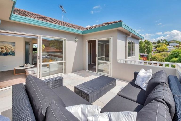 Photo of property in 2/41 Selwyn Crescent, Forrest Hill, Auckland, 0620