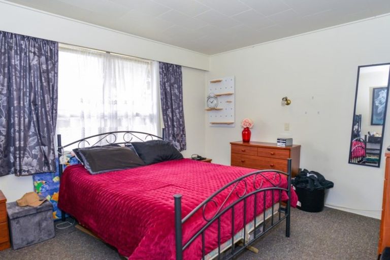 Photo of property in 34 Folkestone Drive, Flaxmere, Hastings, 4120