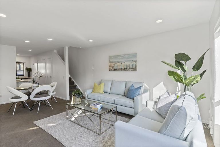 Photo of property in 1626/10 John Jennings Drive, Oteha, Auckland, 0632