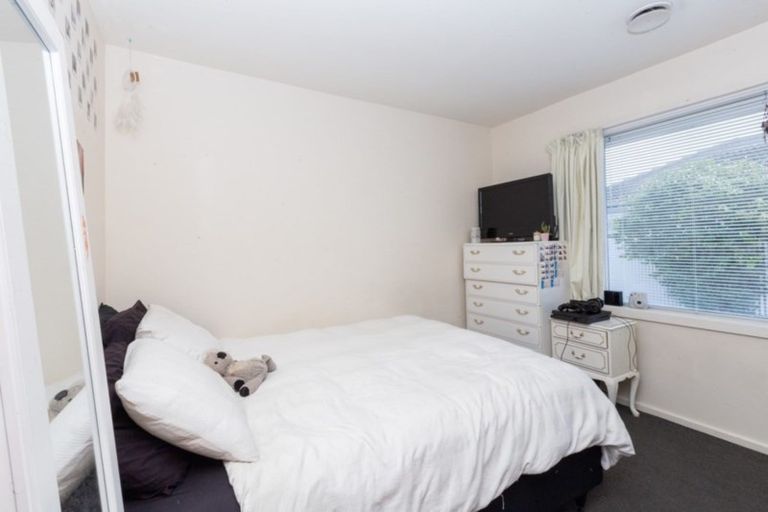 Photo of property in 25 Dunstan Crescent, Hornby, Christchurch, 8042