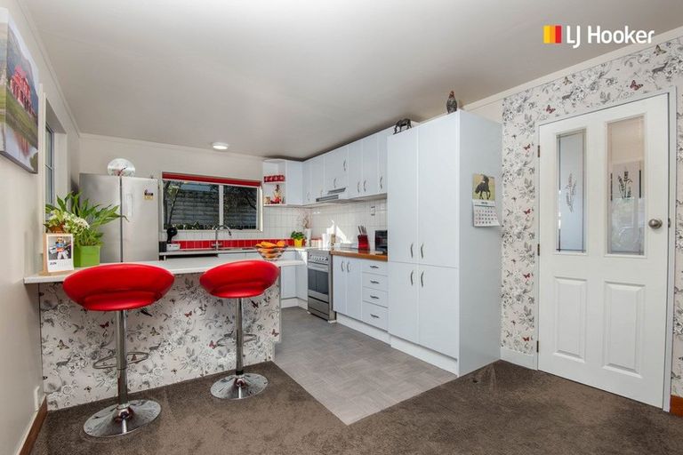 Photo of property in 2 Oak Place, Mosgiel, 9024