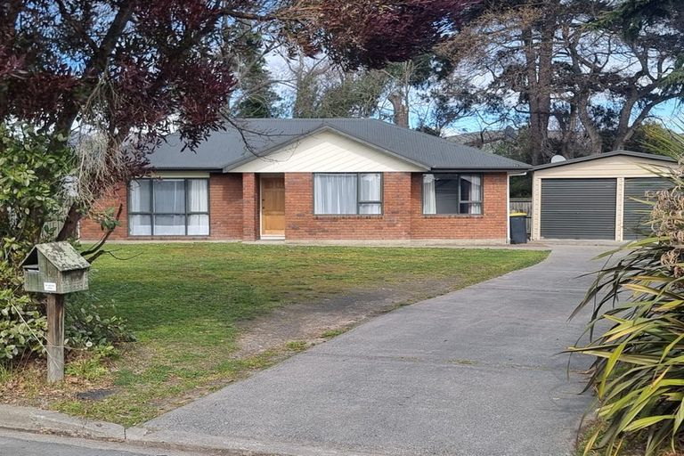 Photo of property in 10 Laura Kent Place, Woolston, Christchurch, 8023