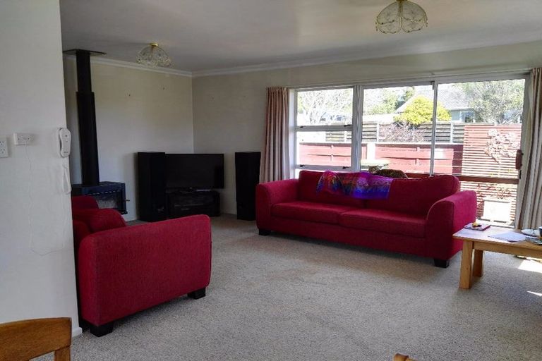 Photo of property in 10a Buckley Grove, Paraparaumu, 5032