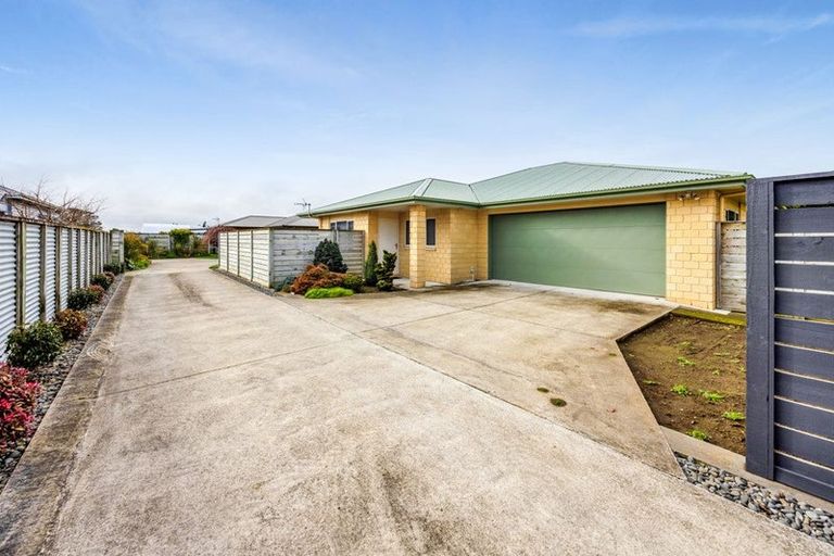 Photo of property in 14 Egmont Street, Hawera, 4610