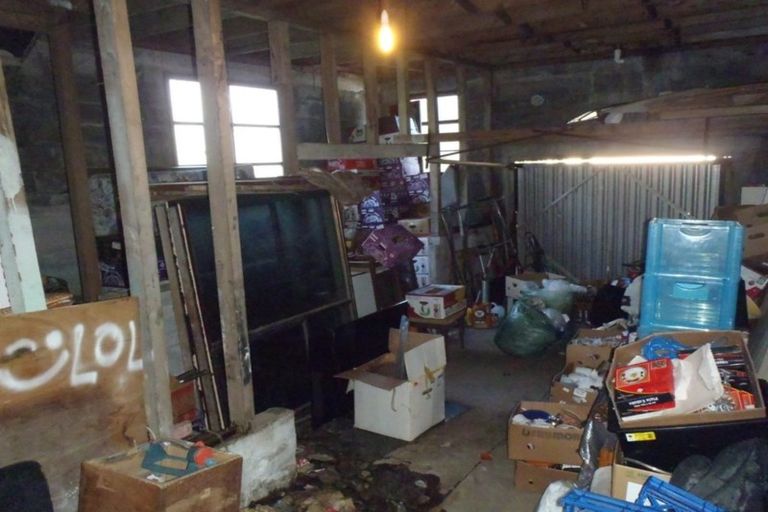 Photo of property in 9-13 Rochfort Street, Greymouth, 7805