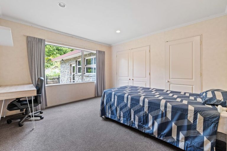 Photo of property in 333 Devon Street West, New Plymouth, 4310