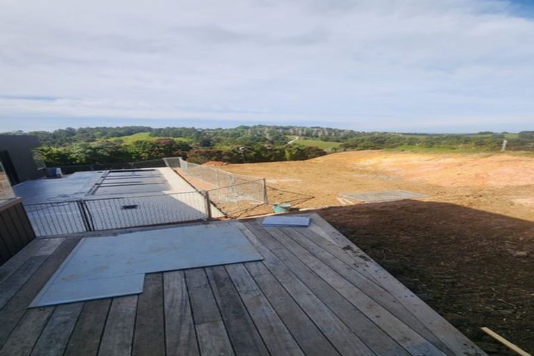 Photo of property in 6 Arabella Lane, Snells Beach, 0920