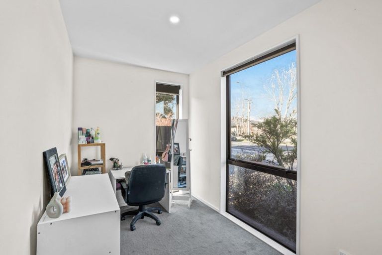 Photo of property in 1/407 Hereford Street, Linwood, Christchurch, 8011