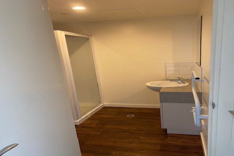 Photo of property in 29/30 Mathesons Road, Phillipstown, Christchurch, 8011