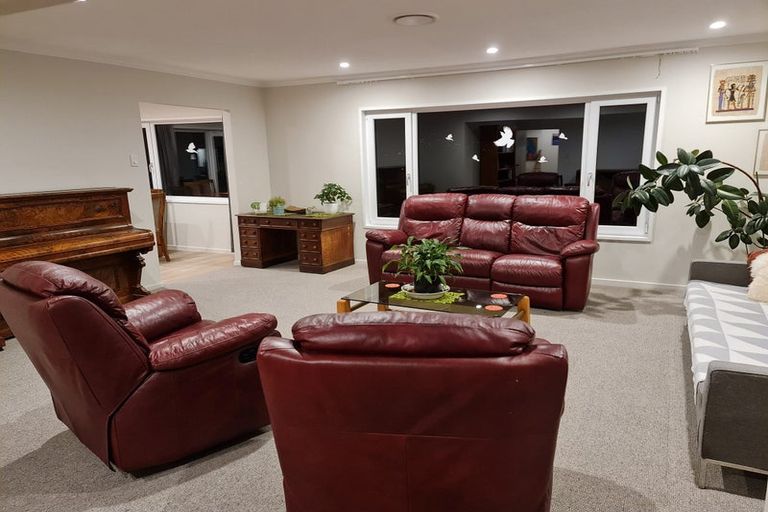 Photo of property in 9 Govind Grove, Ngaio, Wellington, 6035