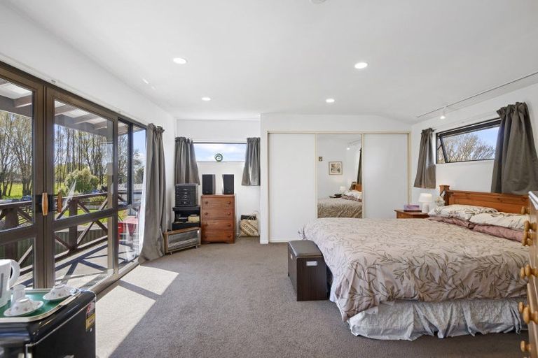 Photo of property in 11 Downies Road, Halswell, Christchurch, 8025