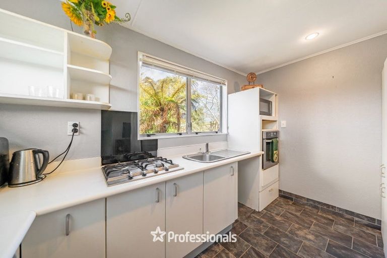 Photo of property in 118 Holborn Drive, Stokes Valley, Lower Hutt, 5019