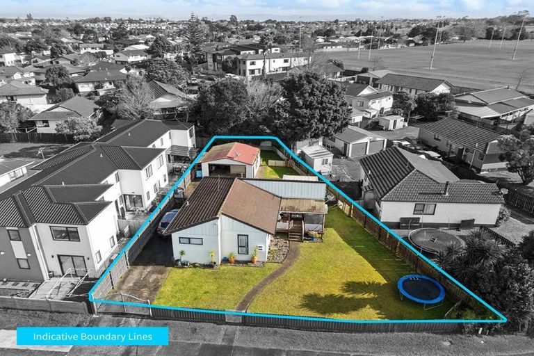 Photo of property in 15 Southview Place, Wattle Downs, Auckland, 2102