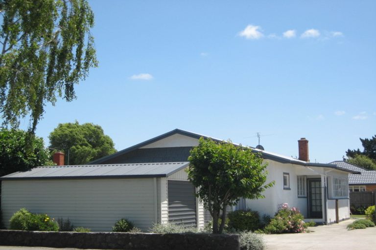Photo of property in 65 Diamond Avenue, Spreydon, Christchurch, 8024
