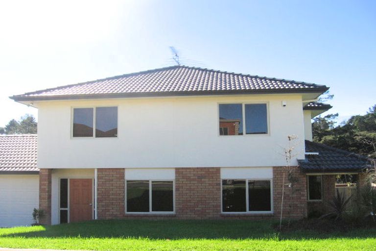 Photo of property in 37 Aberley Road, Schnapper Rock, Auckland, 0632