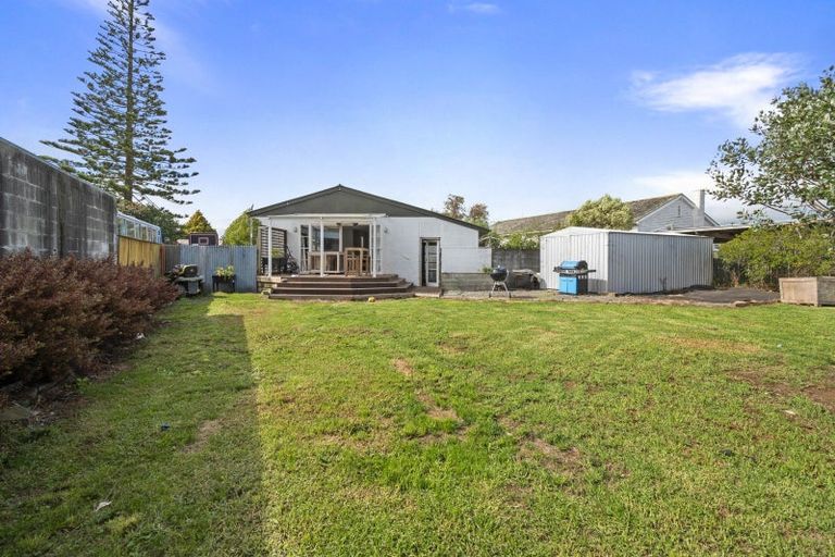 Photo of property in 79 Taumaihi Street, Bulls, 4818