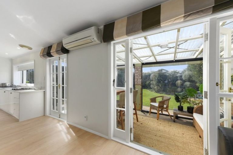 Photo of property in 140 Cuba Street, Petone, Lower Hutt, 5012