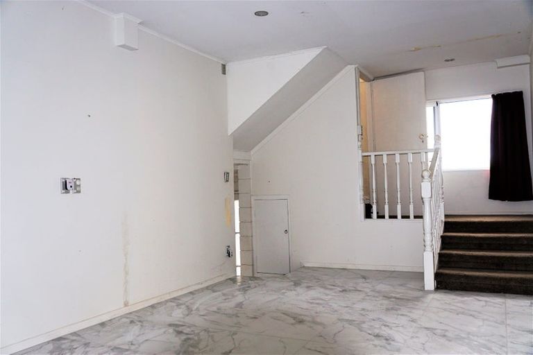 Photo of property in 238 Glenvar Road, Torbay, Auckland, 0630