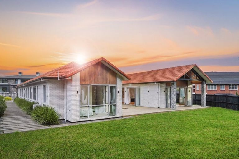 Photo of property in 27 Tau Drive, Flat Bush, Auckland, 2019