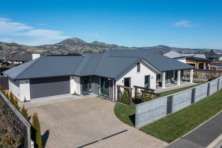 Photo of property in 42 Anderton Crescent, Mosgiel, 9024