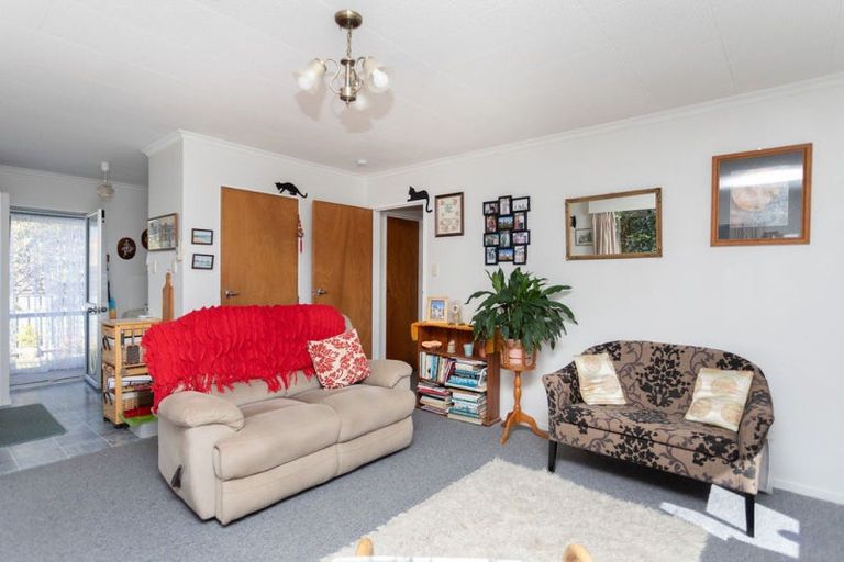 Photo of property in 9 Mccallum Street, Dannevirke, 4930