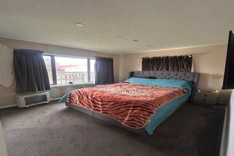 Photo of property in 68 Dunedin Street, Redwood, Christchurch, 8051