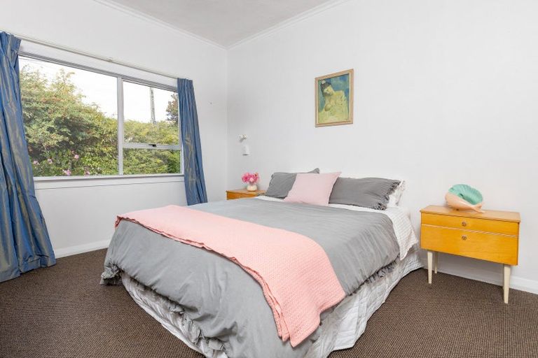 Photo of property in 14 Rexwood Street, Carterton, 5713