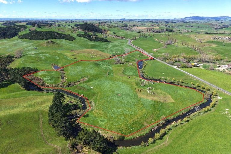 Photo of property in 258 Wharepapa Road South, Wharepapa South, Te Awamutu, 3877
