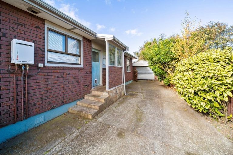 Photo of property in 21 Ramanui Avenue, Hawera, 4610