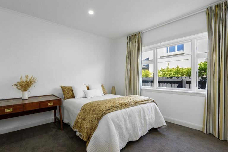 Photo of property in 5 Otara Street, Ilam, Christchurch, 8053