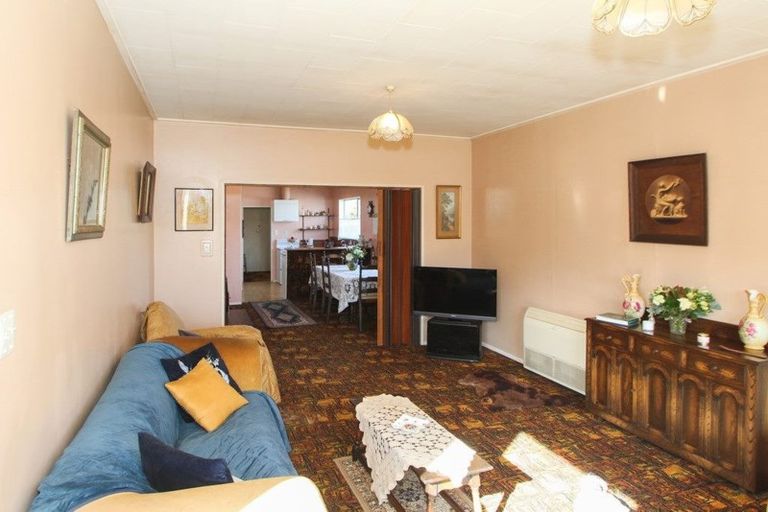 Photo of property in 33 Till Street, South Hill, Oamaru, 9400