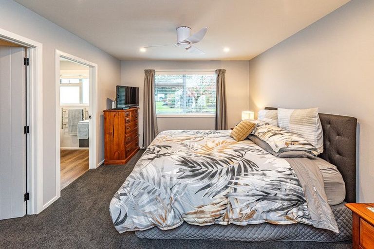 Photo of property in 3a Pickwick Road, Otamatea, Whanganui, 4571