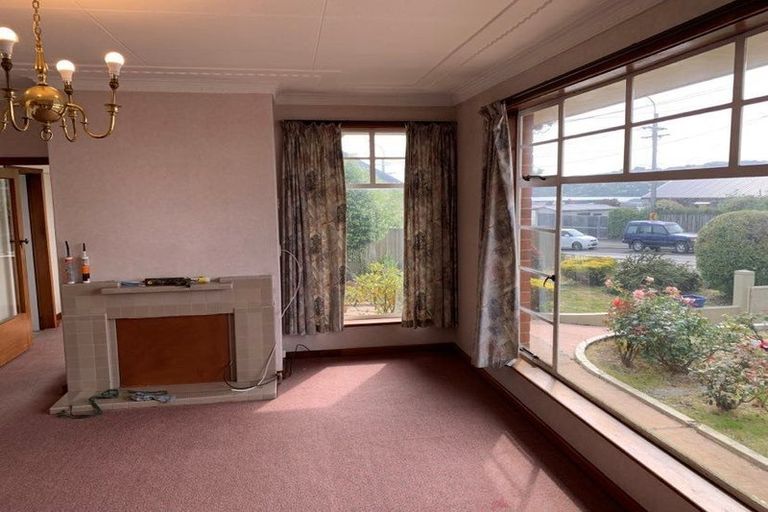 Photo of property in 36 South Road, The Glen, Dunedin, 9011